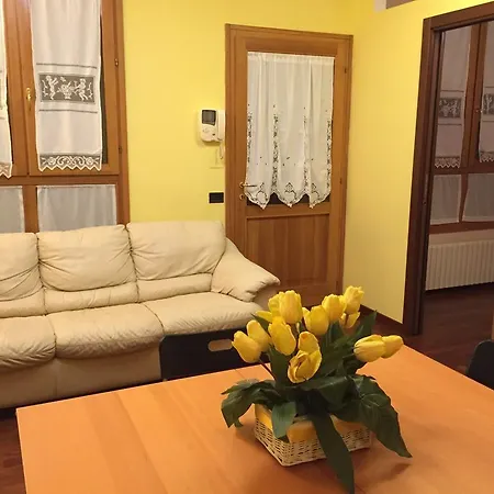 Corso San Gottardo Apartment Mailand